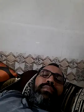 Hot-boy077 online show from 09/28/25, 11:48