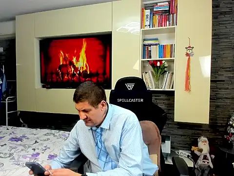 SpartacusDaddy48 online show from 02/09/26, 04:00