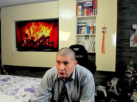 SpartacusDaddy48 online show from 02/19/26, 03:41