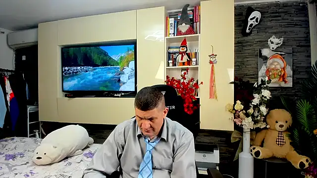 SpartacusDaddy48 online show from 03/31/26, 06:36