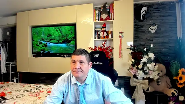 SpartacusDaddy48 online show from 04/21/26, 03:39