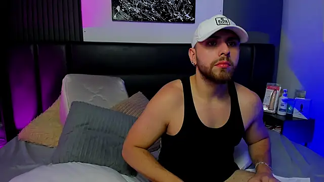 Snapshot of Maximo_Wolff chatting on 09/11/25, 09:48 Maximo Wolff online show from 09/11/25, 09:48