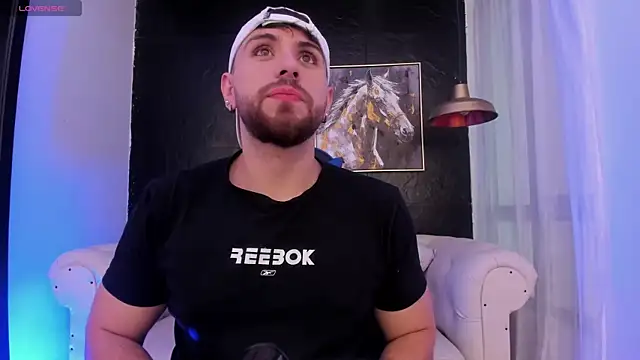 Snapshot of Maximo_Wolff chatting on 10/09/25, 08:07 Maximo Wolff online show from 10/09/25, 08:07