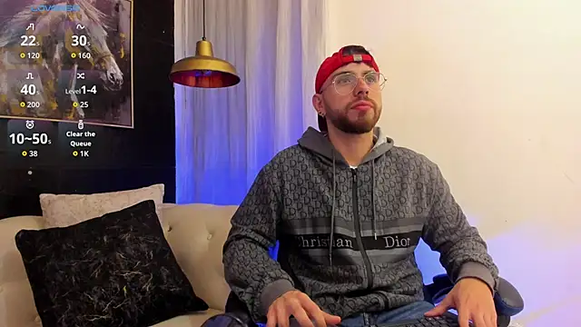 Snapshot of Maximo_Wolff chatting on 10/19/25, 09:59 Maximo Wolff online show from 10/19/25, 09:59