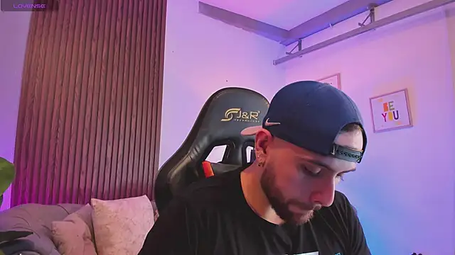 Maximo Wolff online show from 01/31/26, 07:56