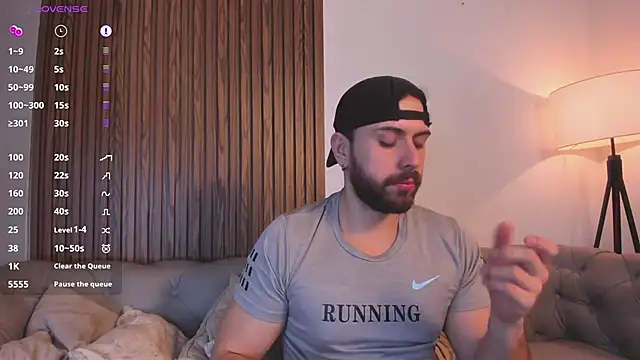 Maximo Wolff online show from 04/11/26, 08:02