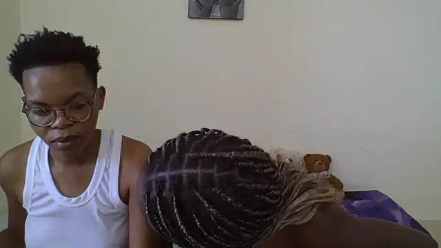 Miss-Hennessy online show from 11/05/25, 11:10