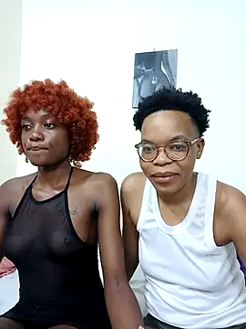 Miss-Hennessy online show from 03/21/26, 09:40