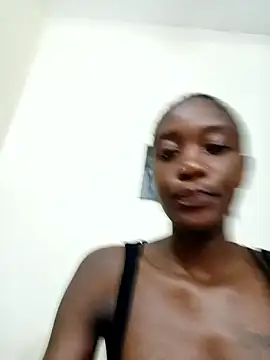 Miss-Hennessy online show from 03/25/26, 08:26