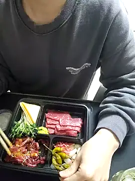 Snapshot of K_istp chatting on 11/12/25, 11:10 K istp online show from 11/12/25, 11:10