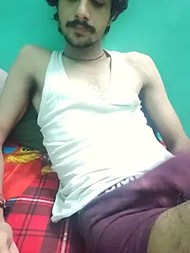 Snapshot of Sushant001 chatting on 06/18/26, 06:23 Sushant001 online show from 06/18/26, 06:23