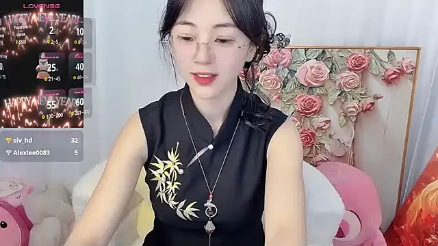 Snapshot of nini_a chatting on 06/29/26, 11:43 nini a online show from 06/29/26, 11:43