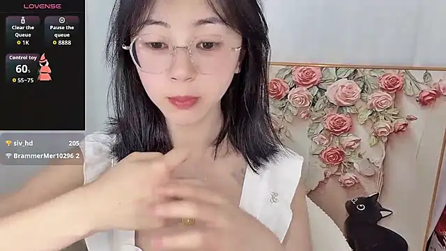 Snapshot of nini_a chatting on 07/11/26, 08:06 nini a online show from 07/11/26, 08:06