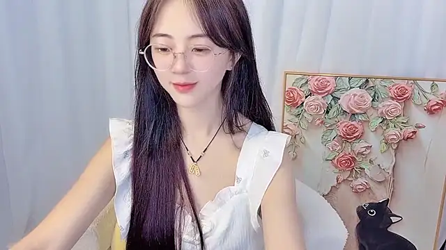 Snapshot of nini_a chatting on 07/31/26, 02:05 nini a online show from 07/31/26, 02:05