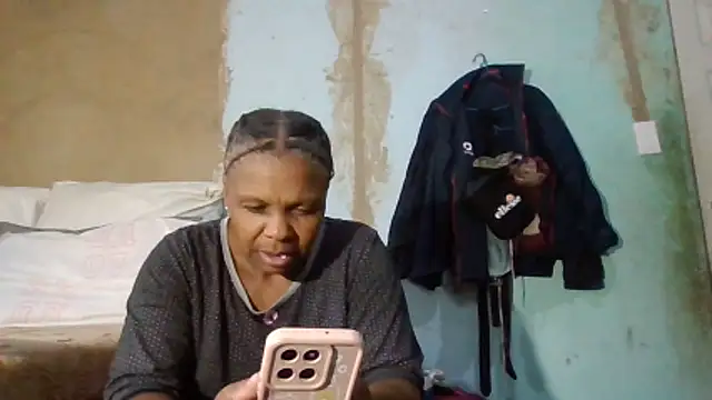 Nicky52 online show from 02/25/26, 04:33