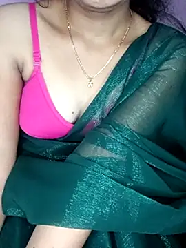 Snapshot of Nidhi_lovely chatting on 10/28/25, 05:59 Nidhi lovely online show from 10/28/25, 05:59