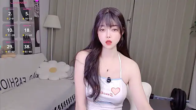 uikyy1 online show from 04/23/26, 06:47