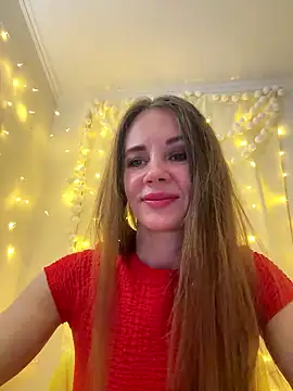 Snapshot of LucieMack chatting on 01/09/26, 04:04 LucieMack online show from 01/09/26, 04:04