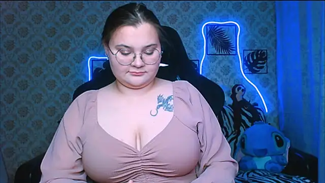 InLoveWithLife26 online show from 10/10/25, 07:24