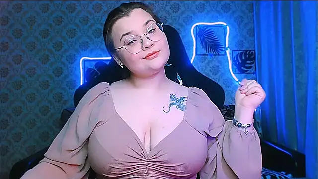 InLoveWithLife26 online show from 02/14/26, 08:05