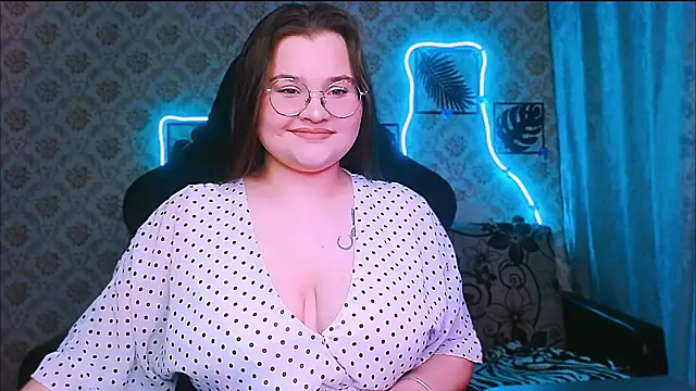 InLoveWithLife26 online show from 02/25/26, 07:34