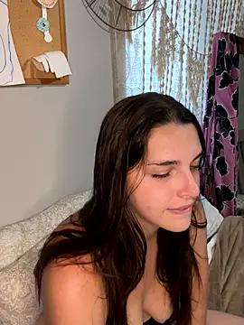 candybbylove1292  online show from 10/22/25, 08:52