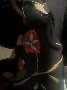 HiddenHoneyLDN online show from 12/17/25, 11:05