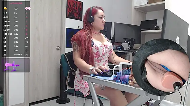 leidydi223 online show from 11/15/25, 10:37