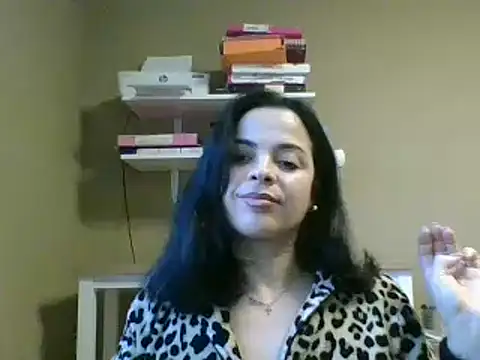 ITALIANASISIXX online show from 12/01/25, 09:03