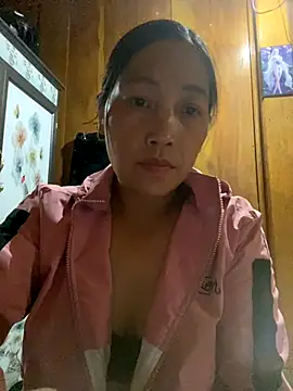Snapshot of Lai005 chatting on 09/09/25, 03:39 Lai005 online show from 09/09/25, 03:39