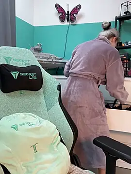 TheRealJessyLey online show from 03/25/26, 07:03