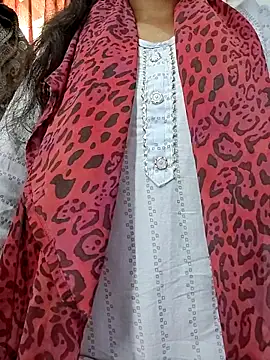 Ruhi 07 online show from 09/22/25, 04:03