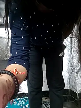 Ruhi 07 online show from 02/25/26, 08:07