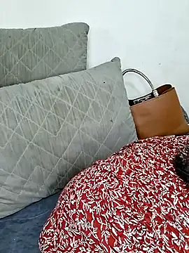 Snapshot of Marathi_jiya1 chatting on 10/26/25, 05:35 Marathi jiya1 online show from 10/26/25, 05:35