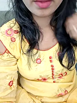 Snapshot of Marathi_jiya1 chatting on 10/27/25, 06:17 Marathi jiya1 online show from 10/27/25, 06:17