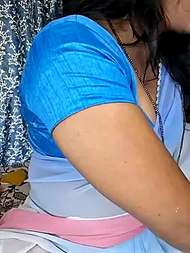 Snapshot of Marathi_jiya1 chatting on 11/19/25, 05:51 Marathi jiya1 online show from 11/19/25, 05:51