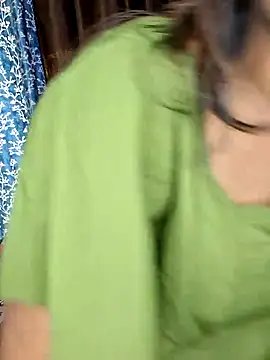 Snapshot of Marathi_jiya1 chatting on 11/25/25, 05:18 Marathi jiya1 online show from 11/25/25, 05:18