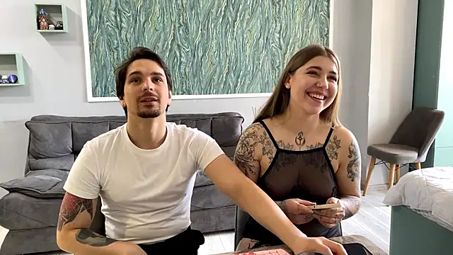 VelvetMiley online show from 04/17/26, 01:58