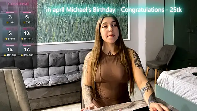 VelvetMiley online show from 04/18/26, 03:16