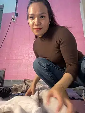 Rose 194 online show from 03/17/26, 05:55