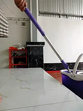 Snapshot of Rosalind_xxx chatting on 10/10/25, 02:32 Rosalind xxx online show from 10/10/25, 02:32