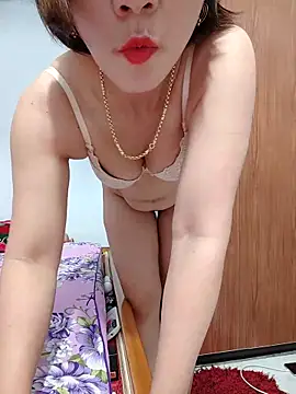 Rosalind xxx online show from 04/22/26, 10:44