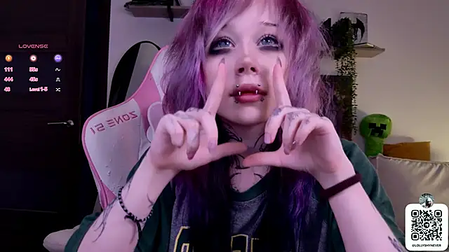 Lollyshy online show from 09/13/25, 01:11