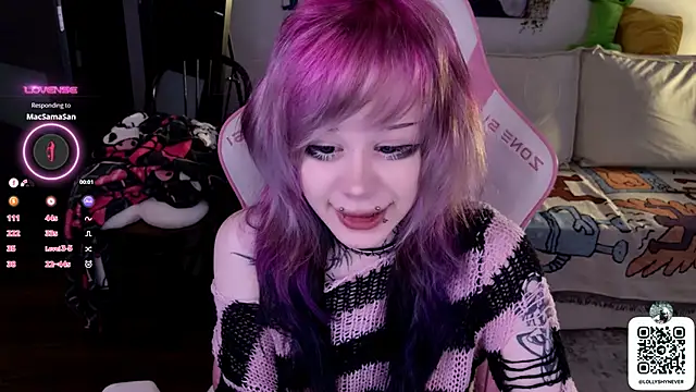 Lollyshy online show from 09/28/25, 10:42