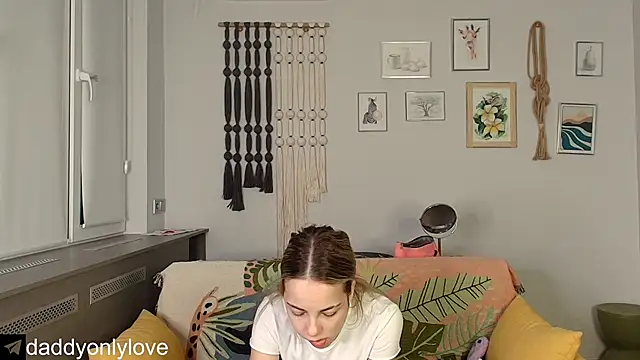 daddyonlyloveme online show from 11/02/25, 09:17