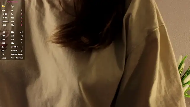 BlushinBloom online show from 04/22/26, 05:54