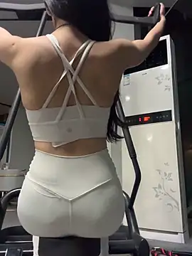 Snapshot of jiajia_L chatting on 02/12/26, 02:12 jiajia L online show from 02/12/26, 02:12