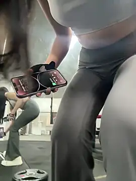 jiajia L online show from 03/14/26, 10:10