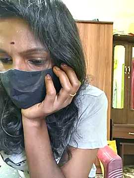 Honey rosetamil online show from 11/04/25, 05:28