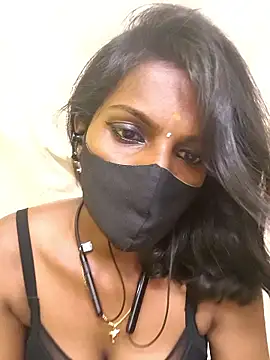 Honey rosetamil online show from 04/19/26, 10:14